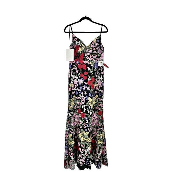 Mac Duggal Floral Embroidered Lace Sweetheart Neck Formal Gown Size 8 NWT - Picture 7 of 12